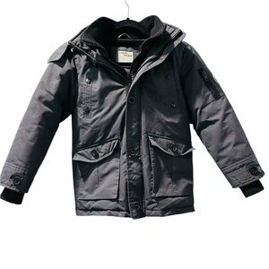 Diesel Faux Fur Hooded Boys Winter Jacket Lined Size 7 Black Pockets Casual Zip